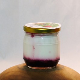 Kozí jogurt s malinou 150g (vratné sklo) (Kozí Hrádek) 